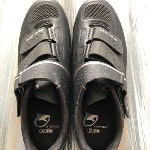 Pearl Izumi cycling shoes